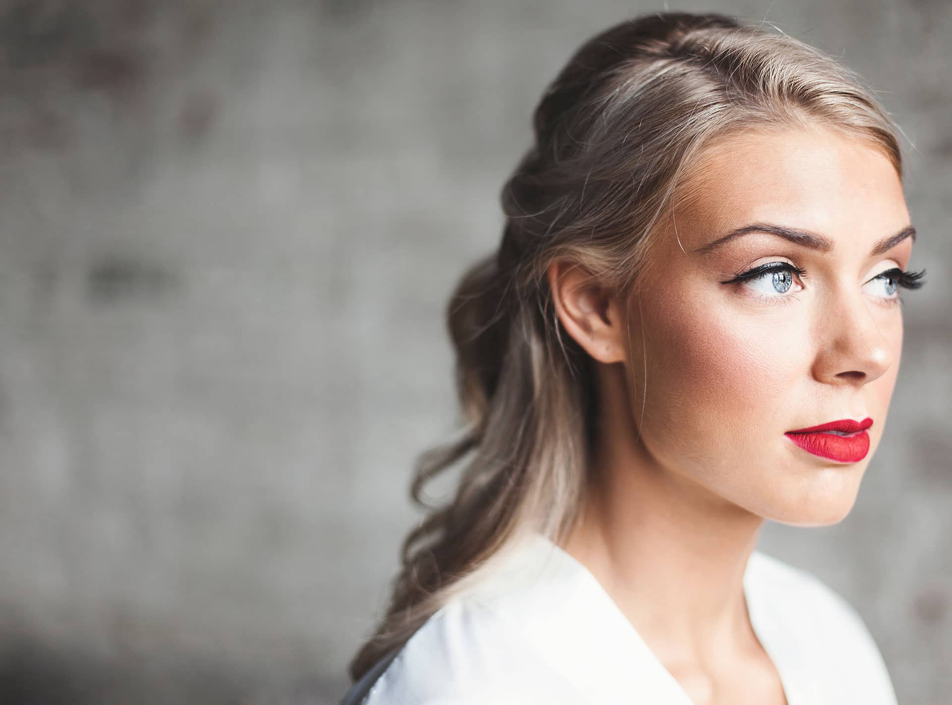 Makeup beauty slide