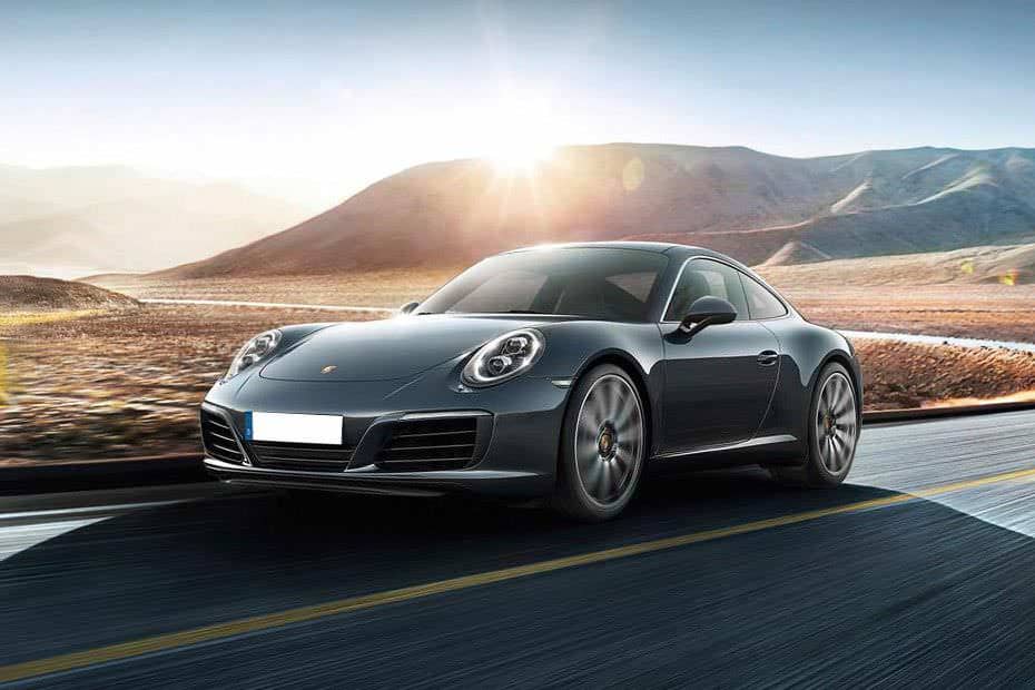Porsche 911 GTS highway view