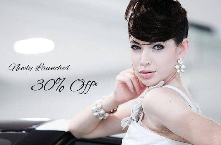 Seasonal sale banner highlighting top fashion deals