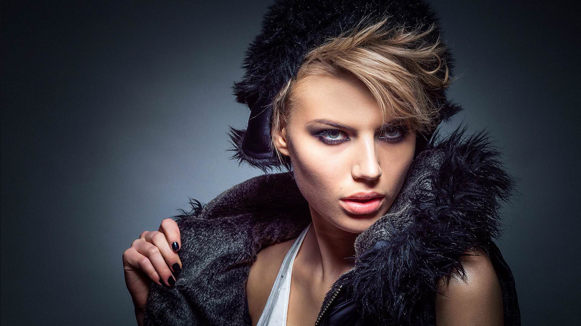 Femme Fatale photography slide