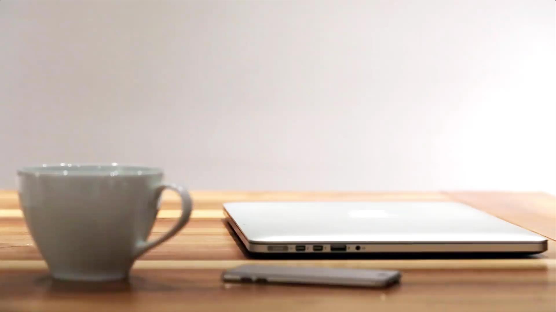 HTML5 video background slide